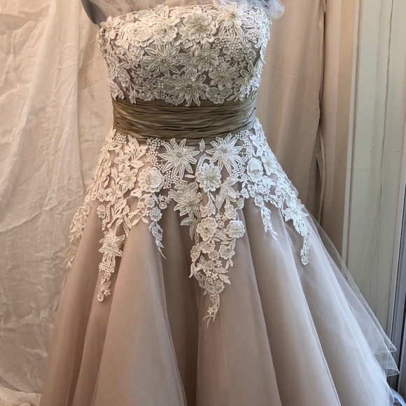 Justin Alexander retro-wedding dress - Picture 1 of 7